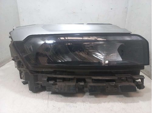 FAROL DIREITO JEEP COMMANDER 1.3 2022