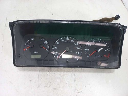PAINEL DE INSTRUMENTOS VOLKSWAGEN SANTANA 1.8 2000