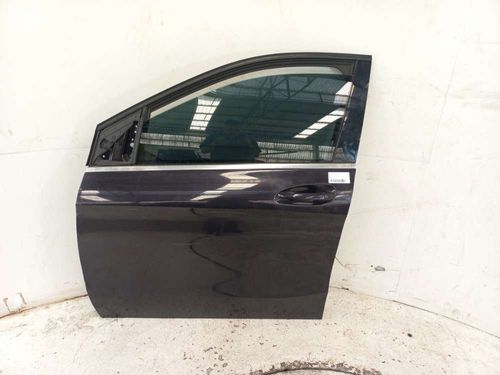 PORTA DIANTEIRA ESQ MERCEDES BENZ CLASSE 1.6 2015