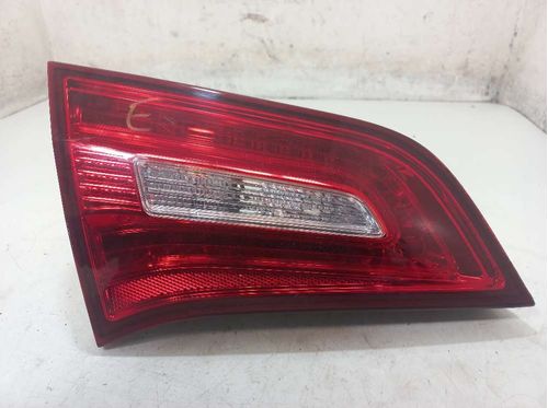 LANTERNA DA TAMPA ESQUERDA KIA CADENZA 3.5 2012