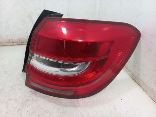 LANTERNA DIREITA RENAULT SANDERO 1.0 2021