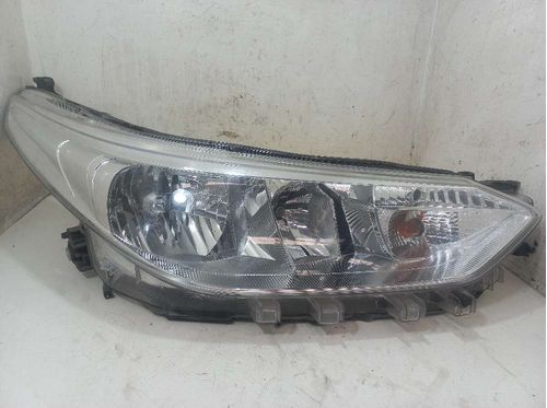 FAROL DIREITO TOYOTA YARIS 1.5 2019