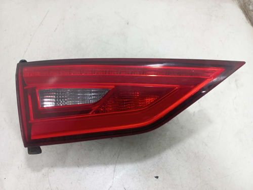 LANTERNA DA TAMPA ESQUERDA AUDI AUDI A3 1.8 2015
