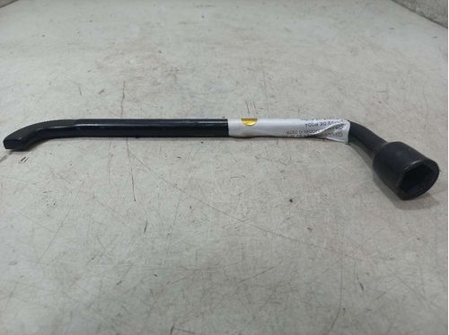 CHAVE DE RODA PEUGEOT 208 1.0 2023