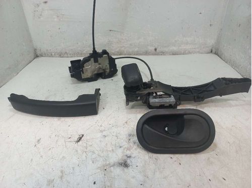 PORTA DIANTEIRA DIR RENAULT MASTER 2.3 2015