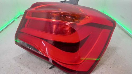 LANTERNA DIREITA BMW 125I M SPORT/ACTIVE FLEX 2.0 TB AUT. 5P 2.0L 2016