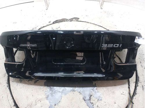 TAMPA TRASEIRA BMW 320 2.0 2015