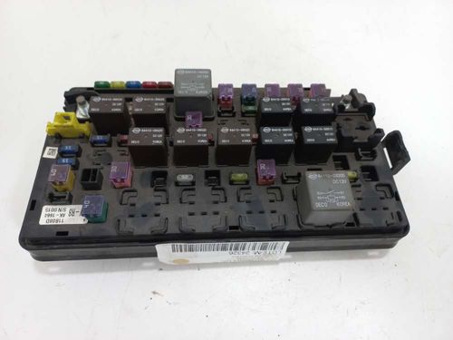 CAIXA DE FUSIVEIS SSANGYONG ACTYON 2.3 2011