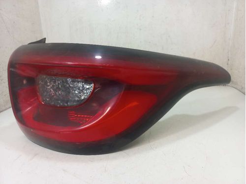 LANTERNA DIREITA FIAT TORO 2.0 2017