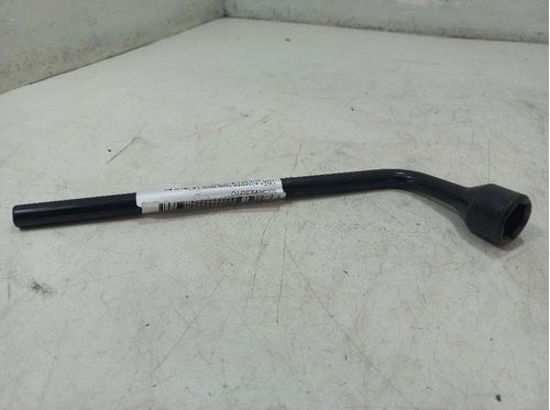 CHAVE DE RODA FIAT LINEA 1.8 2016