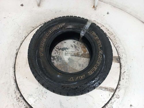PNEU YOKOHAMA 285/70R17 100S RADIAL