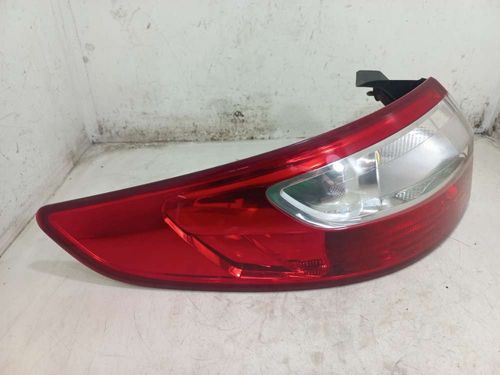 LANTERNA ESQUERDA RENAULT FLUENCE 2.0 2014