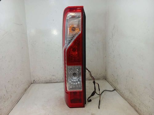 LANTERNA ESQUERDA RENAULT MASTER 2.3 2017