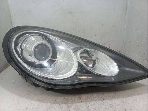 FAROL DIREITO PORSCHE PANAMERA 3.6 2011