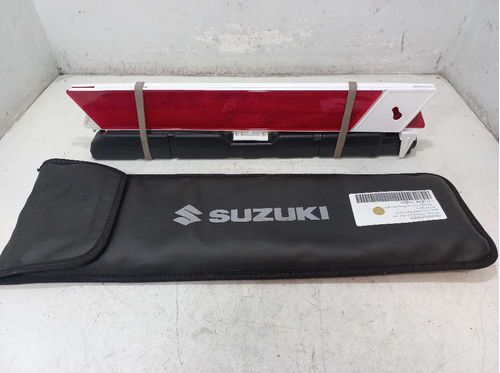 TRIANGULO DE SEGURANCA SUZUKI GRAND VITARA 2.0 2013