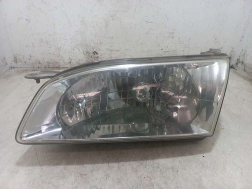 FAROL ESQUERDO TOYOTA COROLLA 1.8 2001
