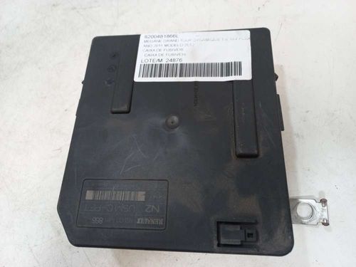 CAIXA DE FUSIVEIS RENAULT MEGANE 1.6 2012