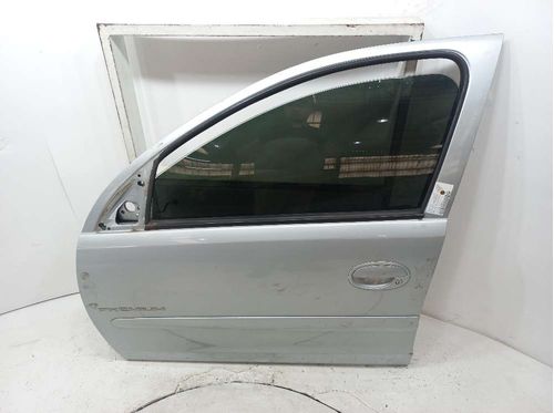 PORTA DIANTEIRA ESQ CHEVROLET CORSA 1.4 2009