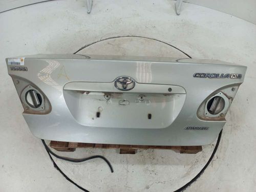 TAMPA TRASEIRA TOYOTA COROLLA 1.6 2003