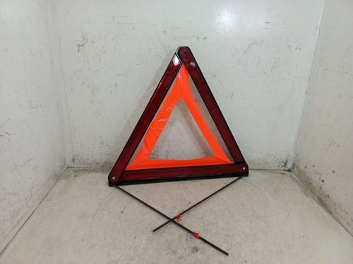 TRIANGULO DE SEGURANCA VOLKSWAGEN JETTA 2.0 2015