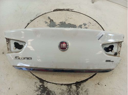 TAMPA TRASEIRA FIAT GRAN SIENA 1.4 2016