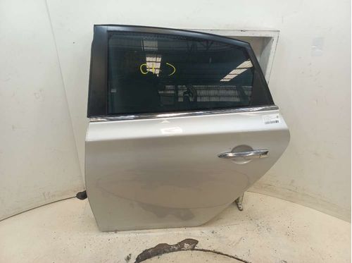 PORTA TRASEIRA ESQ NISSAN SENTRA 2.0 2015