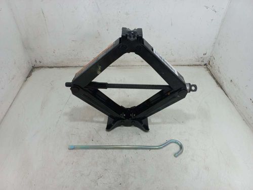 MACACO CHEVROLET ONIX 1.4 2016