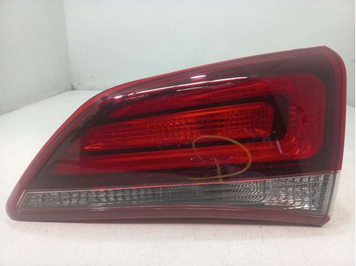 LANTERNA DA TAMPA DIREITA HYUNDAI HB20 1.6 2018