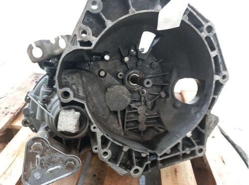 CAMBIO MANUAL / CX DE MARCHA FIAT LINEA 1.8 2013