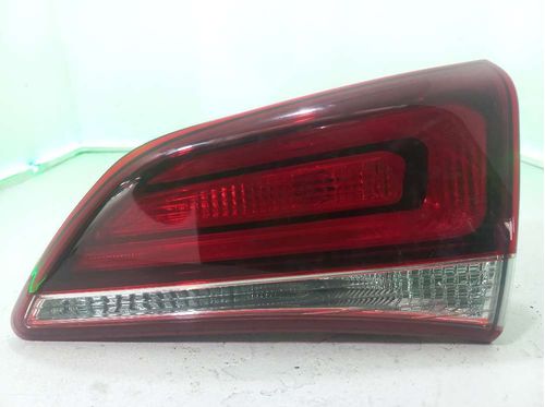 LANTERNA DA TAMPA DIREITA HYUNDAI HB20X 1.6 2017