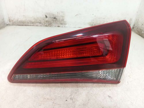 LANTERNA DA TAMPA DIREITA HYUNDAI HB20X 1.6 2019