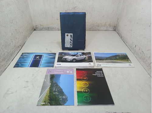 MANUAL DO PROPRIETARIO PEUGEOT 208 1.5 2014