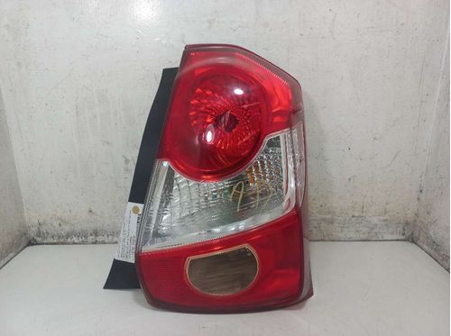 LANTERNA DIREITA TOYOTA ETIOS 1.5 2016