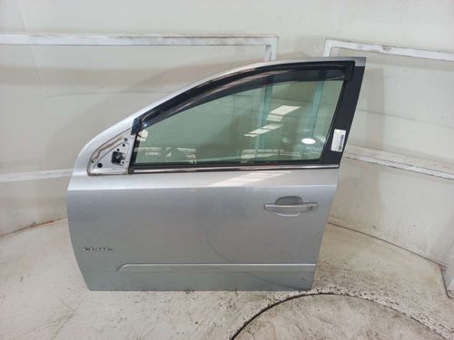 PORTA DIANTEIRA ESQ CHEVROLET VECTRA 2.0 2011