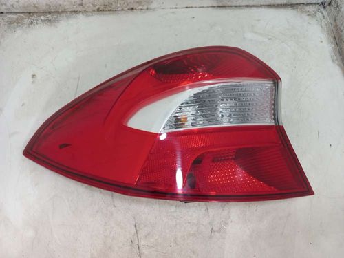 LANTERNA ESQUERDA FORD KA 1.5 2019