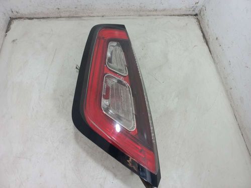 LANTERNA ESQUERDA FIAT PUNTO 1.4 2014