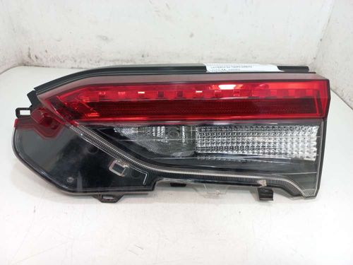 LANTERNA DA TAMPA DIREITA TOYOTA RAV4 2.5 2019