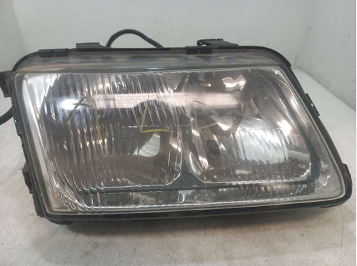 FAROL DIREITO AUDI A3 1.8 2000
