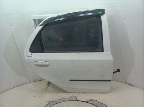 PORTA TRASEIRA DIR TOYOTA ETIOS 1.5 2014