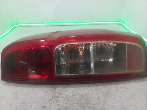 LANTERNA DIREITA NISSAN FRONTIER 2.5 2010