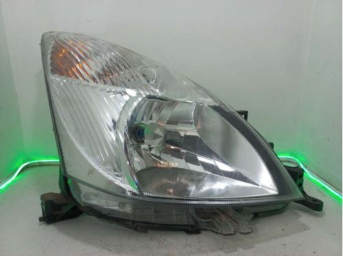 FAROL DIREITO NISSAN LIVINA 1.8 2013