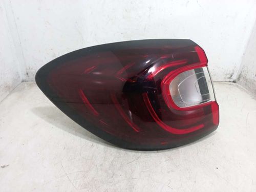 LANTERNA ESQUERDA RENAULT CAPTUR 1.3 2022