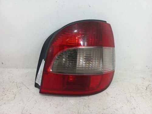 LANTERNA DIREITA RENAULT MEGANE 1.6 2003