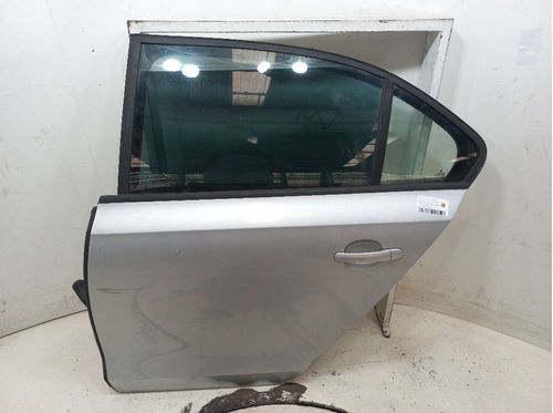 PORTA TRASEIRA ESQ VOLKSWAGEN JETTA 2.0 2012