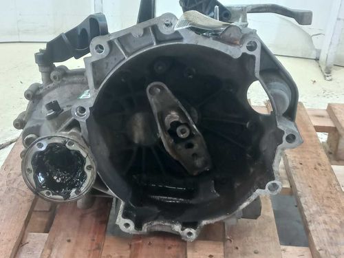 CAMBIO MANUAL / CX DE MARCHA VOLKSWAGEN CROSSFOX 1.6 2013
