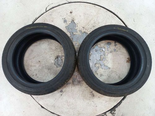 PAR DE PNEU TOYOTA COROLLA 1.8 2022