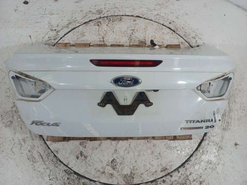 TAMPA TRASEIRA FORD FOCUS 2.0 2015