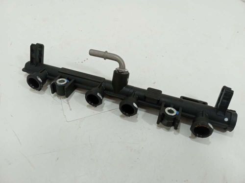 FLAUTA DE COMBUSTIVEL FIAT PUNTO 1.4 2014