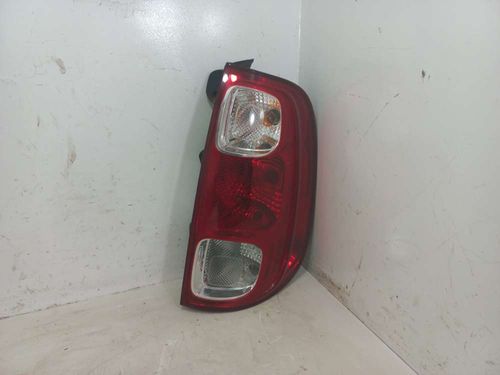 LANTERNA DIREITA FIAT UNO 1.4 2013
