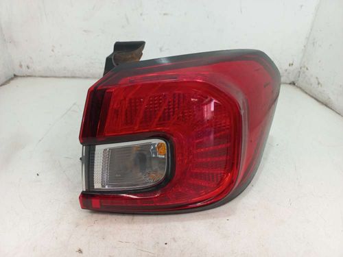 LANTERNA DIREITA FIAT ARGO 1.3 2020